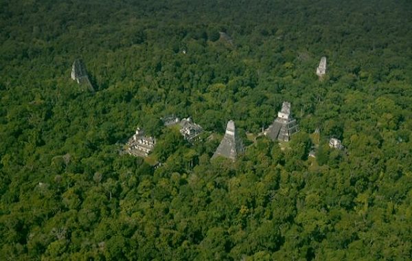 Lasers Reveal 60.000 Ancient Maya Structures in Guatemala
