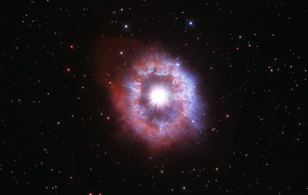 Hubble captures giant star