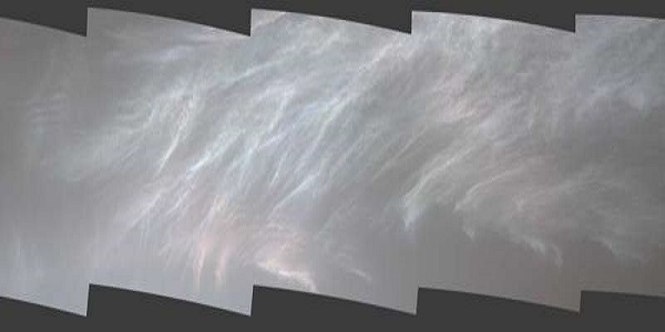Curiosity rover captures shining