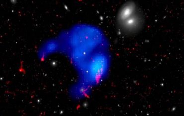 Kimsenin Olmadığı Diyarda Samanyolundan Daha Büyük Bir Bulut Keşfedildi