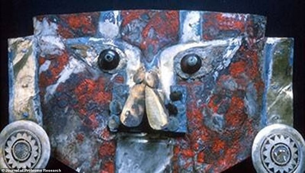1000 Yıllık Altın Maskenin Gizemi Çözüldü: Kırmızı Boyada İnsan Kanı Tespit Edildi