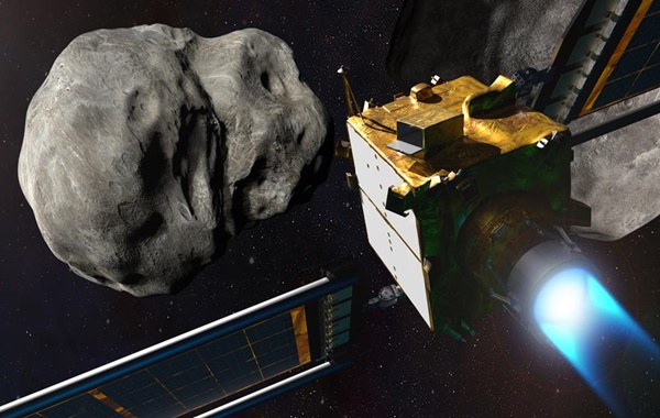 NASA Asteroidin Yörüngesini