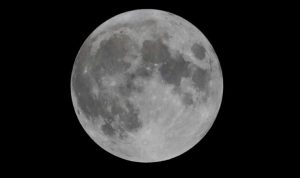 Ay Yüzeyinde Bulunan Suyun Kaynağı Tespit Edildi