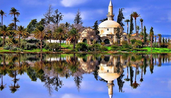 Kıbrıstaki Mezar Kazılarında Nefertiti Zamanından Kalma Altın Hazinesi Bulundu