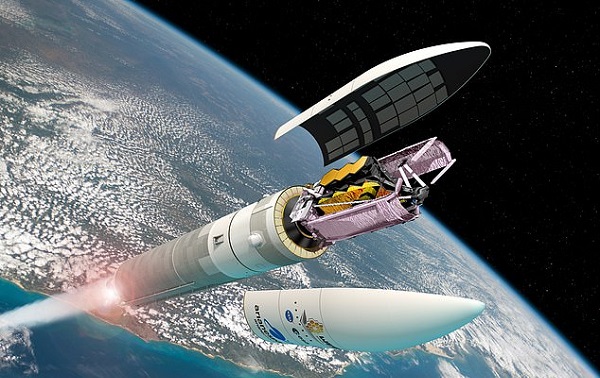 Dünyanın En Güçlü Teleskobu, Uzayda Bir Nokta Gibi Süzülürken Kayda Alındı