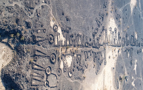 Arkeologlar Arabistandaki 4500 Yıllık "Antik Otoyolları" Keşfetti