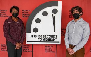 Kıyamet Saati Üst Üste 3. Kez Değiştirilmedi: İnsanlığın Yokoluşa 1dk 40sn'si Var