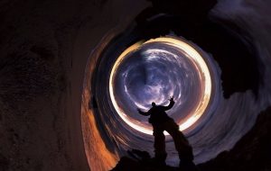 Human-Safe Wormholes Could Exist in the Real World, Study Finds