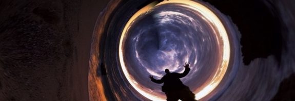 Human-Safe Wormholes Could Exist in the Real World, Study Finds