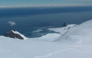 Antarktikadaki Dev Sualtı Volkanı Uyandı: Binlerce Deprem Yaşandı
