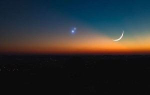 Watch Venus And Jupiter Appear To Almost Touch In The Night Sky This Weekend