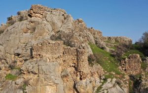 Fırat Nehri Kıyısında