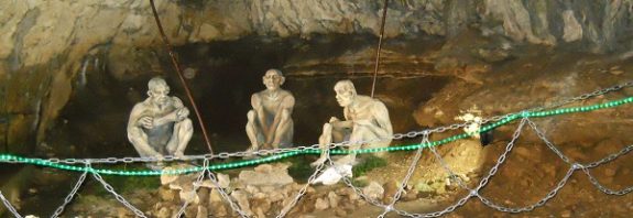 Sürpriz Bir Mağara Bulgusu Afrika'dan Ayrılma Hikayemizi Bir Kez Daha Altüst Etti