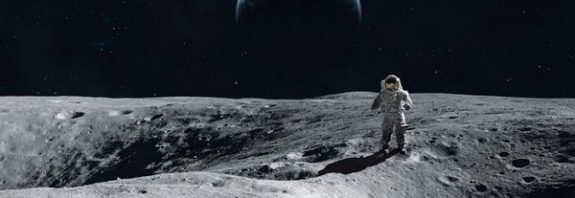Astronotlar bir gün Ay’daki eski kraterlerden su içebilirler
