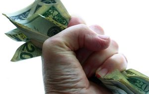 Para ve Güç Beyni Nasıl Etkiler? Bilim İnsanları Doğrudan Bir Bağlantı Buldu