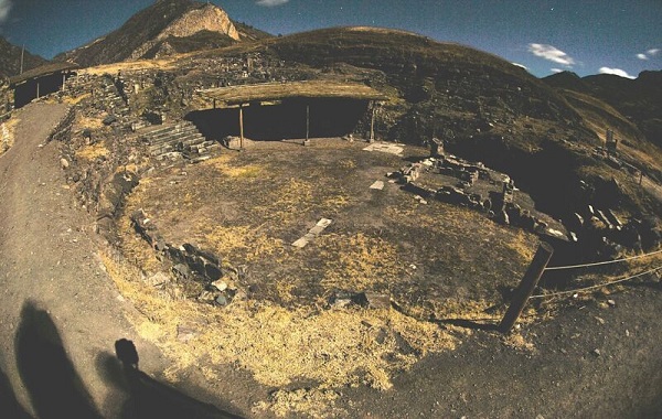 Years after finding it, archeologists enter chamber under a Peruvian temple