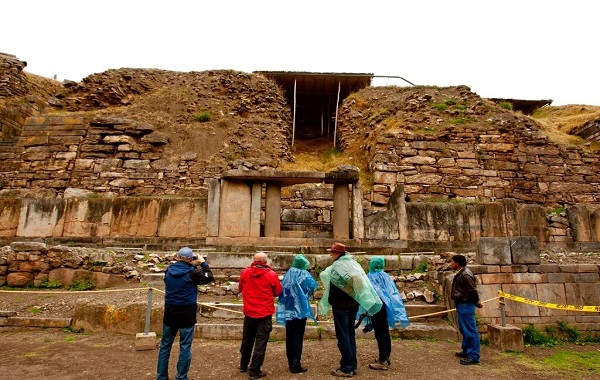 Network of Hidden Passages Uncovered Beneath 3,000-Year-Old Peruvian Temple