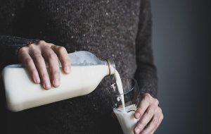 New study associates intake of dairy milk with greater risk of prostate cancer