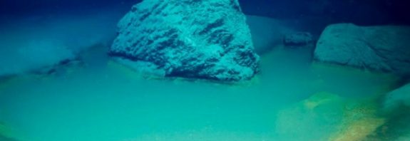 Okyanus Altında Yeni Keşfedilen Ölümcül Havuzlar, İçine Giren Her Şeyi Öldürüyor