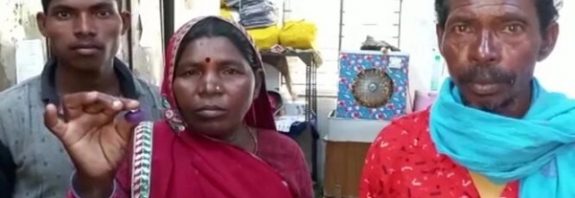 Hintli Bir Kadın Yakacak Odun Bulmaya Gitti; 25 Bin Dolarlık Elmas Buldu