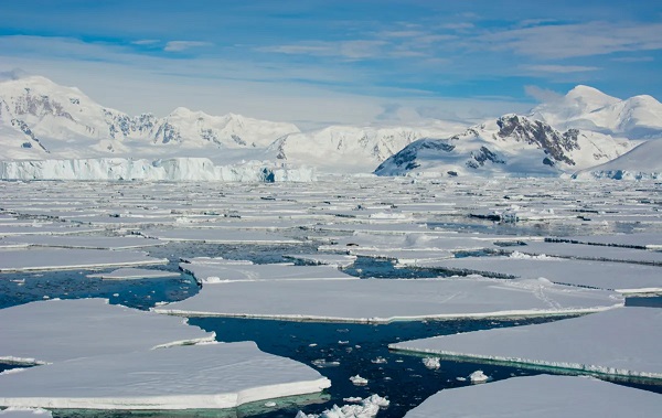 Five-Million-Year-Old Antarctic Ice Core Contains Sample Of Earth’s Ancient Atmosphere