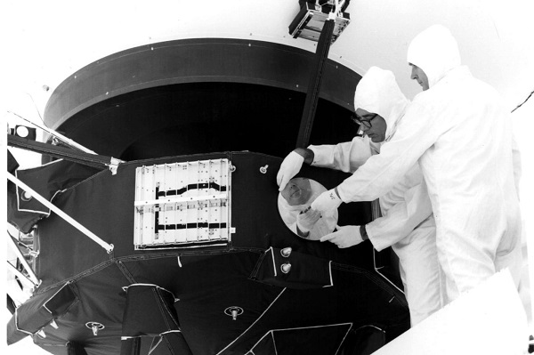 Radyo Teleskop Uzaylı Ararken Dünya'dan En Uzaktaki İnsan İcadını Buldu