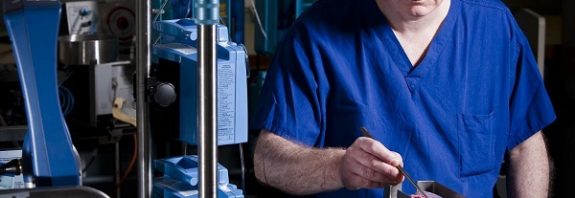 İngiltere Bilim İnsanları İlk Kez Organ Naklinde Kullanılacak Böbreklerin Kan Grubunu Değiştirdi