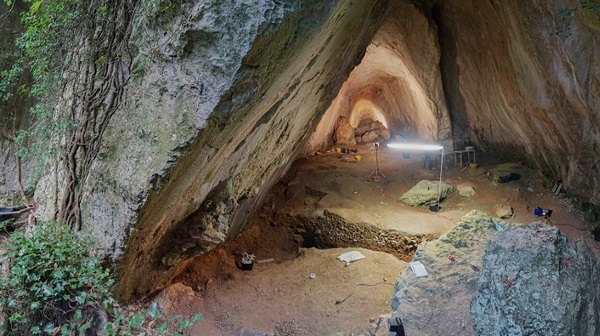 On Bin Yıllık Antik Mezarda Dünyanın En Eski "Ana Kucağı" Kanıtı Bulundu