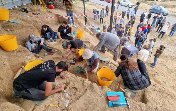 İlk İnsanların Afrikadan Göç Edip Kafkasya'ya Yerleştiğine Dair Yeni Kanıtlar Bulundu