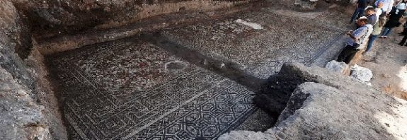 Rarest ever mosaic depicting the Trojan War is found in Syria: Remarkably intact artwork that was created 1,600 years ago shows colorful images of Ancient Greek soldiers and Amazons who fought in the epic battle