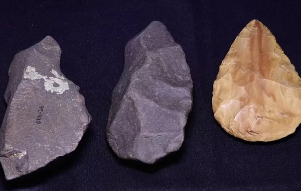 Hindistanda Mağarada