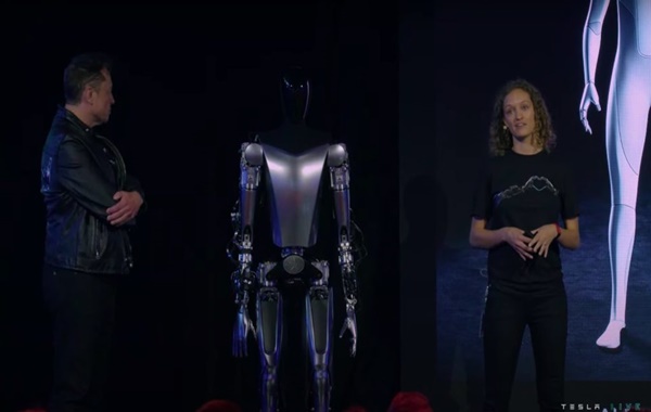 Tesla İnsansı Robotu
