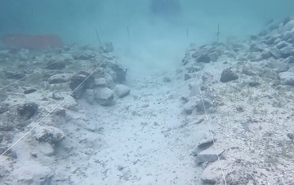 Arkeologlar Göl Dibinde Tarih Öncesi Sıralanmış 170 Höyüğü Keşfediyor