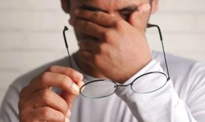 Işık Varken Uyuyamayanlara Bilimin Açıklaması: Göz Kapakları!