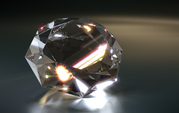 Afrikada Çıkarılan Elmasta Bilimin Bilmediği Bir Mineral Bulundu