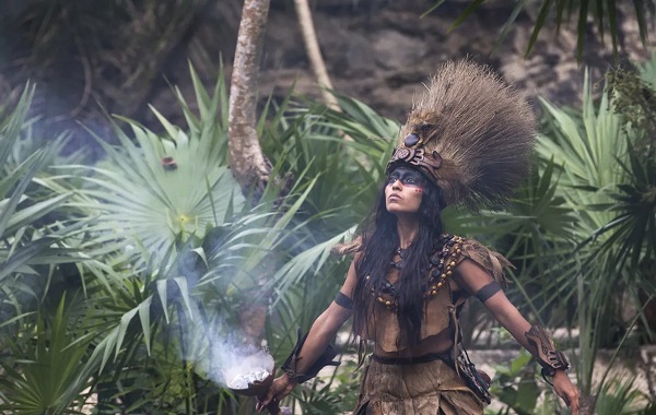 Murdered Maya Woman's Remains Suggest Elite Females May Have Been Warriors