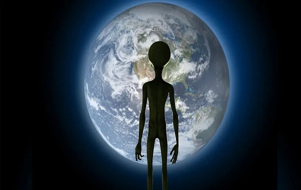Stanford professor says he is 100% sure that aliens are already on Earth
