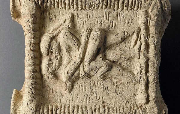 Uncovering the KISS-tory of the smooch: Earliest recorded kiss took place in Mesopotamia 4,500 years ago (and led to a huge outbreak of herpes!)