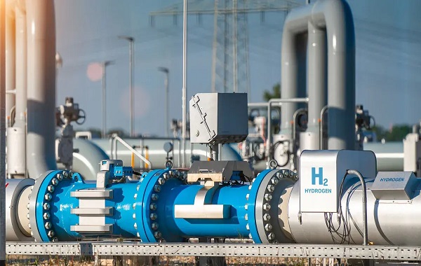 New nanomaterial can harvest hydrogen from water using light