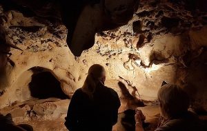Neandertallere Ait 75 Bin Yıllık Mağara Gravürleri Bulundu