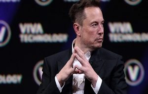 Elon Musk Warns Chinese Leaders That AI Could Take Over the Country
