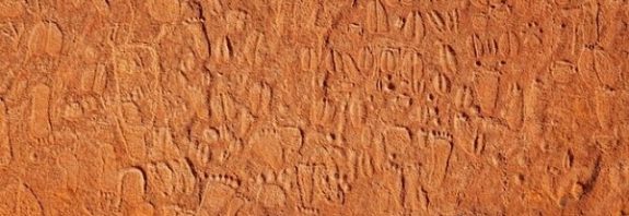 Taş Devri Sanatçılarından Ayrıntılı İnsan ve Hayvan İzleri