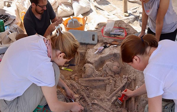 Evidence of 8,500-Year-Old Head Surgery Excavated at Çatalhöyük