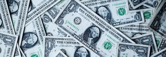 Dünya Önümüzdeki 10 Yıl İçinde İlk Dolar Trilyonerine Sahip Olacak