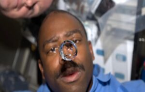 Neden Sıfır Yerçekimi