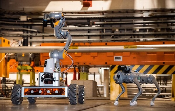 CERN Büyük Hadron Çarpıştırıcısı'nın Yeraltı Labirentlerinde Çalışacak Robotik Köpekler Geliştiriyor