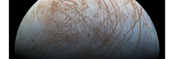 Europa'nın Sır Perdesi Aralandı: Buzun Kalınlığı Gizemi Çözüldü!