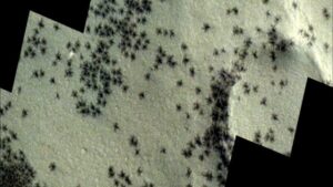 Mars'taki İnka Şehri'nde Dağılmış Ürkütücü "Örümcekler", İnanılmaz Görüntülerde Görüldü.