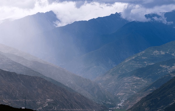 Yerin 2.4 Km Altında Gerçekleşen Karanlık Madde Avı