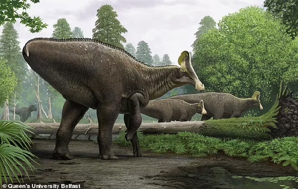 Giant dinosaur skeleton is unearthed in US state: 'Incredibly unusual' 30ft Cretaceous-era monster is nearly intact in 'rare' find dating back 80MILLION years
